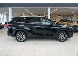 2026 Toyota Highlander IV (XU70), чёрный, 5650000 рублей, вид 3