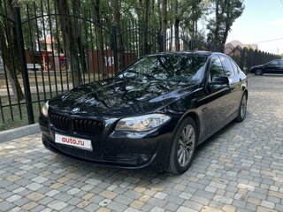 2012 BMW 5 серии 530d xDrive VI (F10/F11/F07), чёрный, 2350000 рублей, вид 1