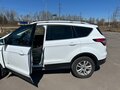 2018 Ford Kuga II Рестайлинг, белый, 1500000 рублей - вид 2