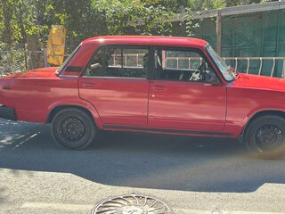 1992 Lada (ВАЗ) 2107, красный, 143500 рублей, вид 2