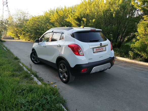 2013 Opel Mokka I, белый, 1690000 рублей - вид 2