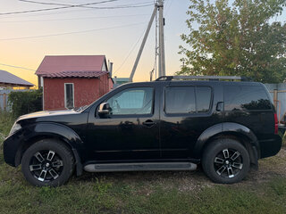 2011 Nissan Pathfinder III Рестайлинг, чёрный, 1470000 рублей, вид 2