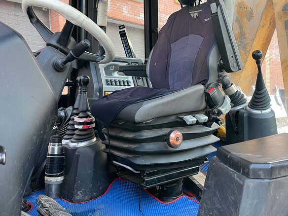 2021 JCB 3CX, 6900000 рублей - вид 3
