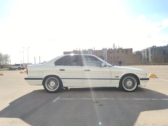 1990 Alpina B10 E34, белый - вид 5