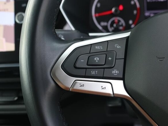2021 Volkswagen T-Cross I, серебристый, 1450000 рублей - вид 25
