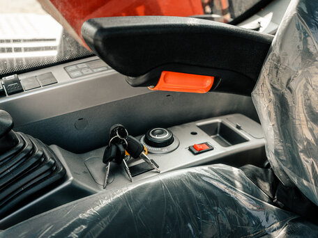 2024 Doosan DX225, красный, 14349275 рублей, вид 1