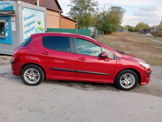 2009 Peugeot 308 I, красный, 500000 рублей, вид 2