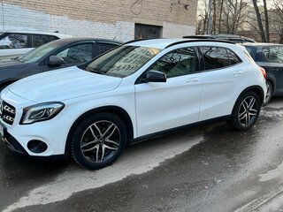 2019 Mercedes-Benz GLA 250 I (X156) Рестайлинг, белый, 2650000 рублей, вид 2