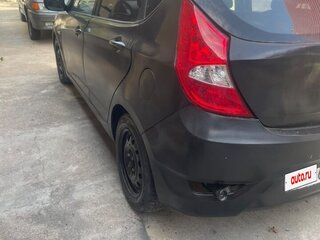 2011 Hyundai Solaris I, чёрный, 340000 рублей, вид 3