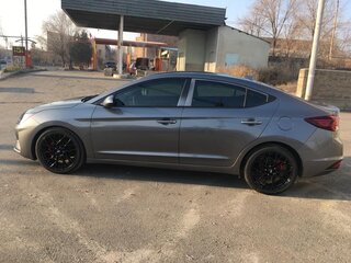 2019 Hyundai Elantra VI (AD) Рестайлинг, серый, 980000 рублей, вид 2