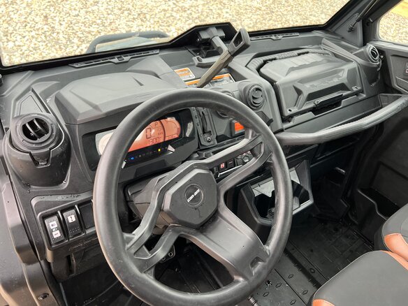 2023 BRP Can-Am Defender HD10, серый, 3500000 рублей - вид 5