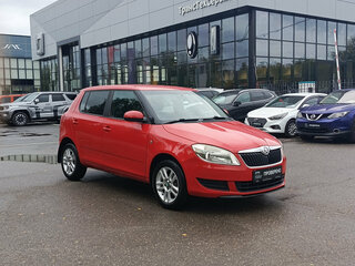 2013 Skoda Fabia II Рестайлинг, красный, 287000 рублей, вид 3