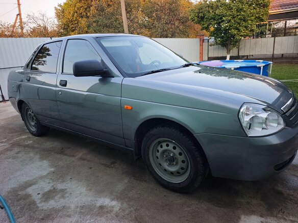 2010 Lada (ВАЗ) Priora I, серый, 410000 рублей - вид 2