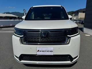 2023 Honda Stepwgn Spada VI, белый, 2420899 рублей, вид 2