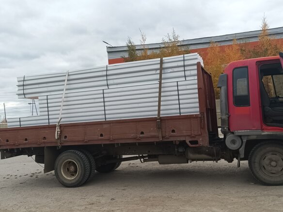 1991 Hino Series 500 (Ranger), красный, 2000000 рублей - вид 2