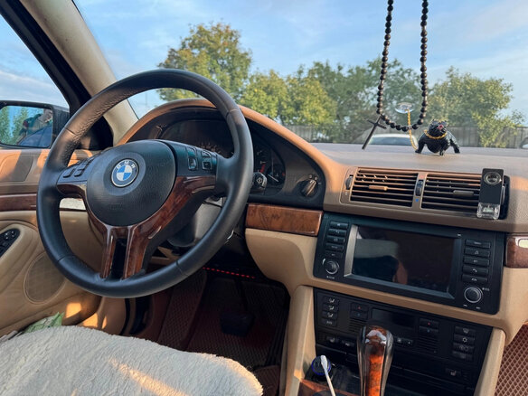 2001 BMW 5 серии 525i IV (E39) Рестайлинг, чёрный, 950000 рублей - вид 7