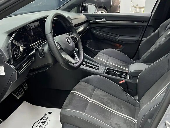 2022 Volkswagen Golf VIII, серый - вид 7