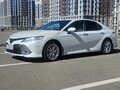 2019 Toyota Camry VIII (XV70), белый, 3750000 рублей - вид 3