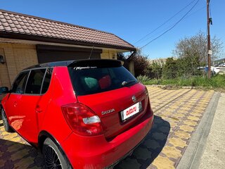 2014 Skoda Fabia II Рестайлинг, красный, 900000 рублей, вид 3
