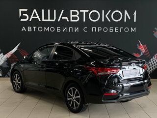 2018 Hyundai Solaris II, чёрный, 1245000 рублей, вид 4