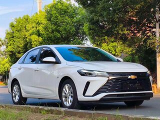 2023 Chevrolet Monza II Рестайлинг, серебристый, 1350000 рублей, вид 3
