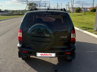 2005 Chevrolet Niva I, зелёный, 350000 рублей, вид 5