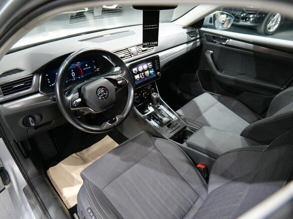 2022 Skoda Superb III Рестайлинг, серебристый - вид 6