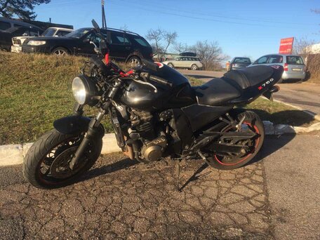 2004 Kawasaki Z 750, чёрный, 220753 рублей, вид 1