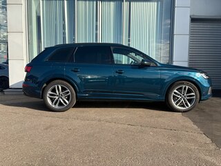 2019 Audi Q7 45 TDI II (4M) Рестайлинг, синий, 6550000 рублей, вид 5