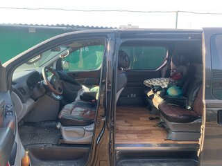 2008 Hyundai Grand Starex I, чёрный, 850000 рублей, вид 5