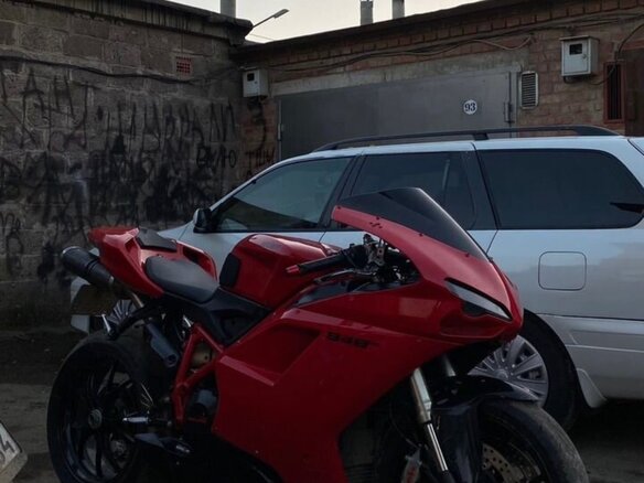 2011 Ducati 848, красный, 630000 рублей - вид 10