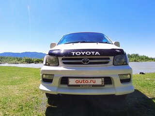 2000 Toyota Town Ace Noah III, белый, 250000 рублей, вид 3