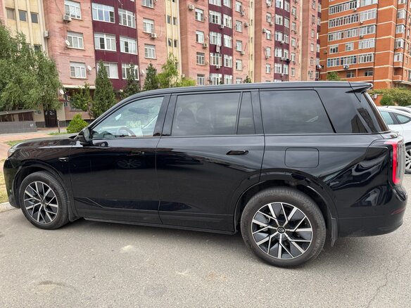 2025 GAC Trumpchi S9, чёрный, 5125000 рублей - вид 3