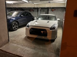 2010 Nissan GT-R I, белый, 11000000 рублей, вид 2