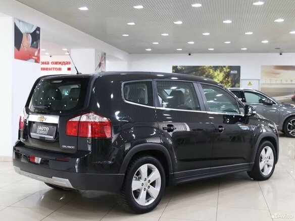 2013 Chevrolet Orlando I, чёрный, 1500000 рублей - вид 2