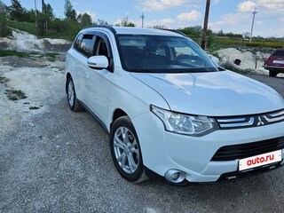 2013 Mitsubishi Outlander III, белый, 1260000 рублей, вид 5