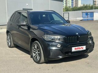 2017 BMW X5 40d III (F15), чёрный, 4400000 рублей, вид 3