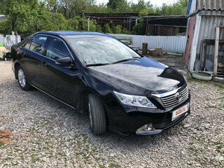 2014 Toyota Camry VII (XV50), зелёный, 2090000 рублей, вид 3