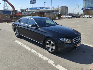 2019 Mercedes-Benz E-Класс 220 d V (W213, S213, C238), чёрный, 3500000 рублей, вид 2
