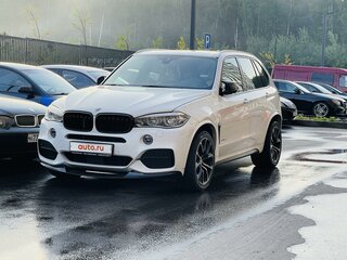 2014 BMW X5 50i III (F15), белый, 3400000 рублей, вид 2