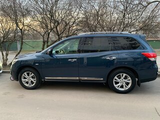 2014 Nissan Pathfinder IV, синий, 1650000 рублей, вид 4
