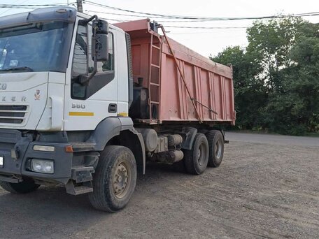2010 Iveco Trakker, белый, 2750000 рублей, вид 1
