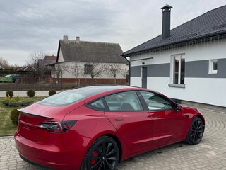2020 Tesla Model 3 Performance I, красный, 3720000 рублей, вид 2