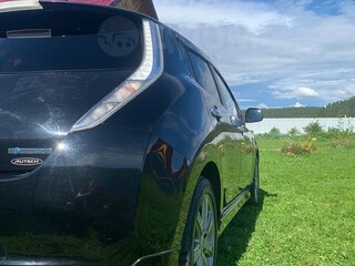 2014 Nissan Leaf I (ZE0/AZE0), чёрный, 795000 рублей, вид 5