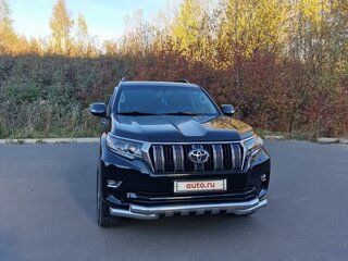 2020 Toyota Land Cruiser Prado 150 Series Рестайлинг 2, чёрный, 7700000 рублей, вид 3