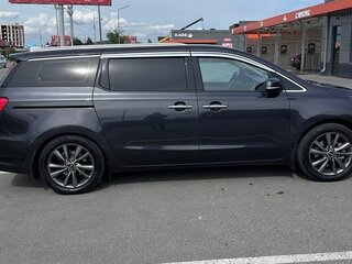 2018 Kia Carnival III, серый, 2750000 рублей, вид 4