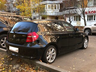 2009 BMW 1 серии 116i I (E81/E82/E87/E88) Рестайлинг, чёрный, 1075000 рублей, вид 3