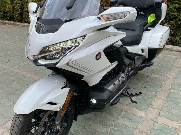 2024 Honda GL 1800 Gold Wing, белый, 4490000 рублей - вид 6