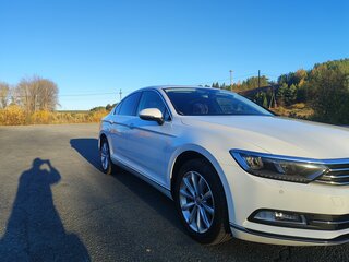 2019 Volkswagen Passat B8, белый, 2620000 рублей, вид 4