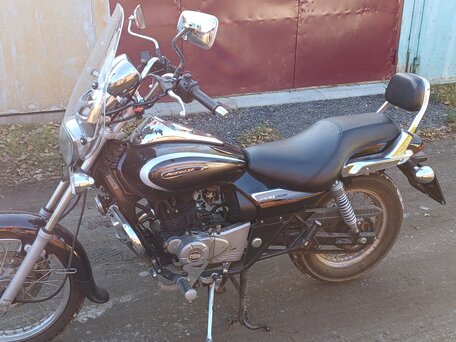 2018 Bajaj Avenger, чёрный, 186000 рублей, вид 4